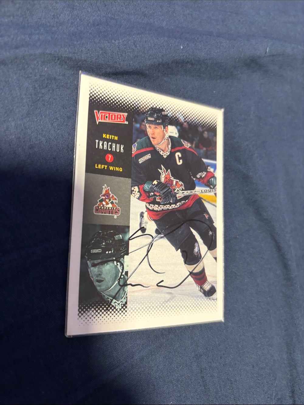Victory Keith Tkachuk Hockey Trading Card - autographed
